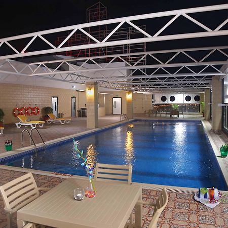 Park Regis Lotus Hotel Manama Exterior foto