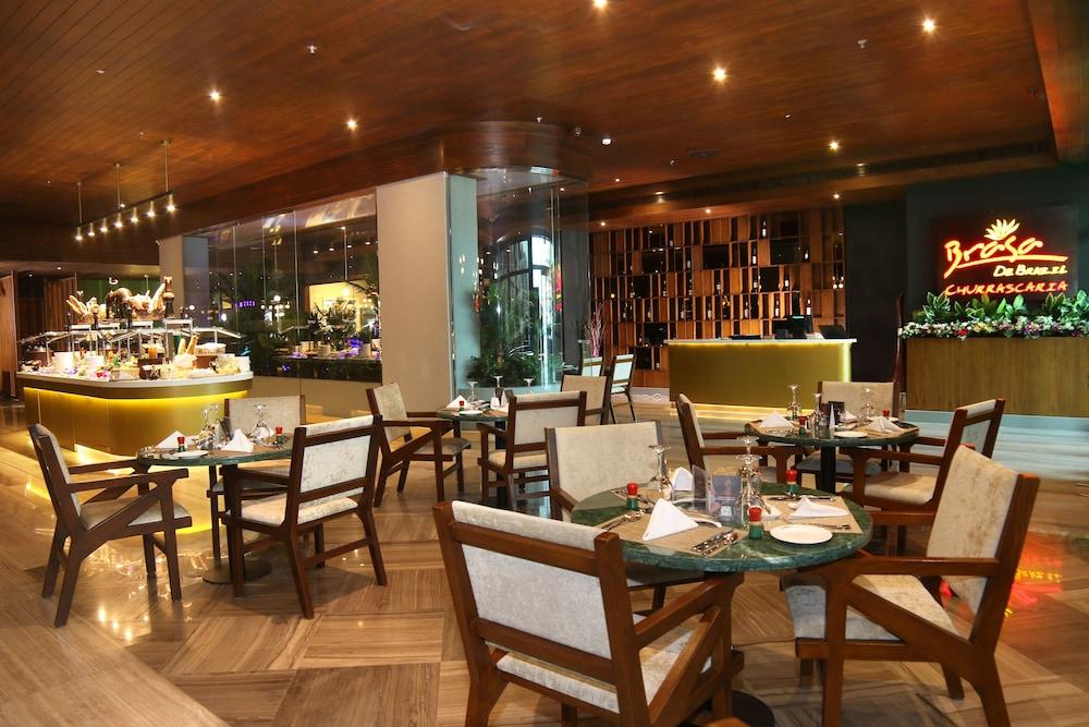 Park Regis Lotus Hotel Manama Exterior foto