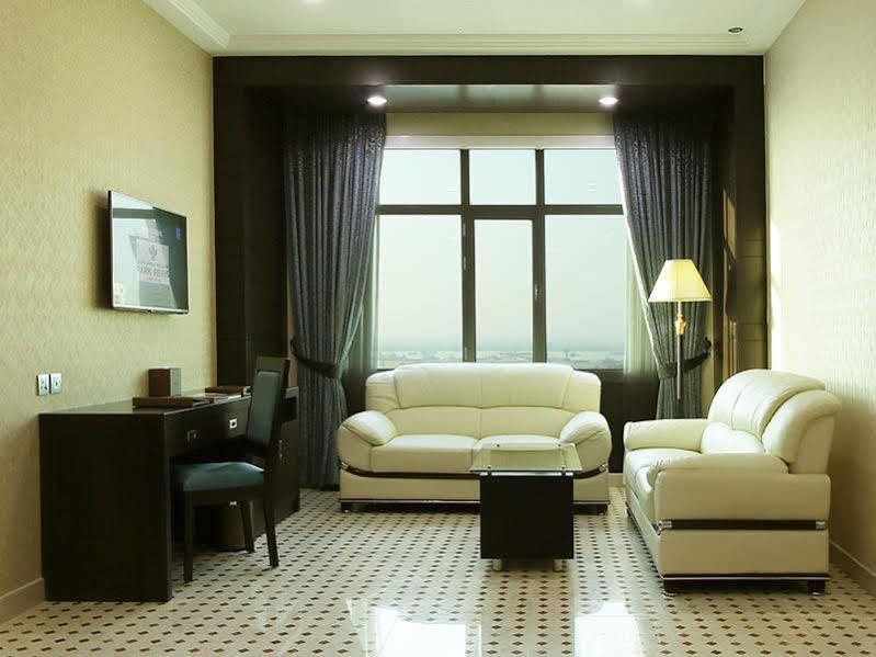 Park Regis Lotus Hotel Manama Exterior foto